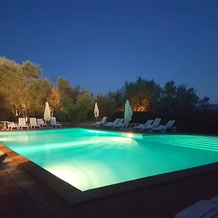 Hotel Antico Borgo Poggitazzi 3*